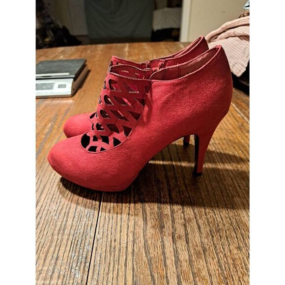 IMPO Women’s 7.5 Red Faux Suede Caged Stiletto High Heel Dress Shoes Zip Side - Picture 4 of 7